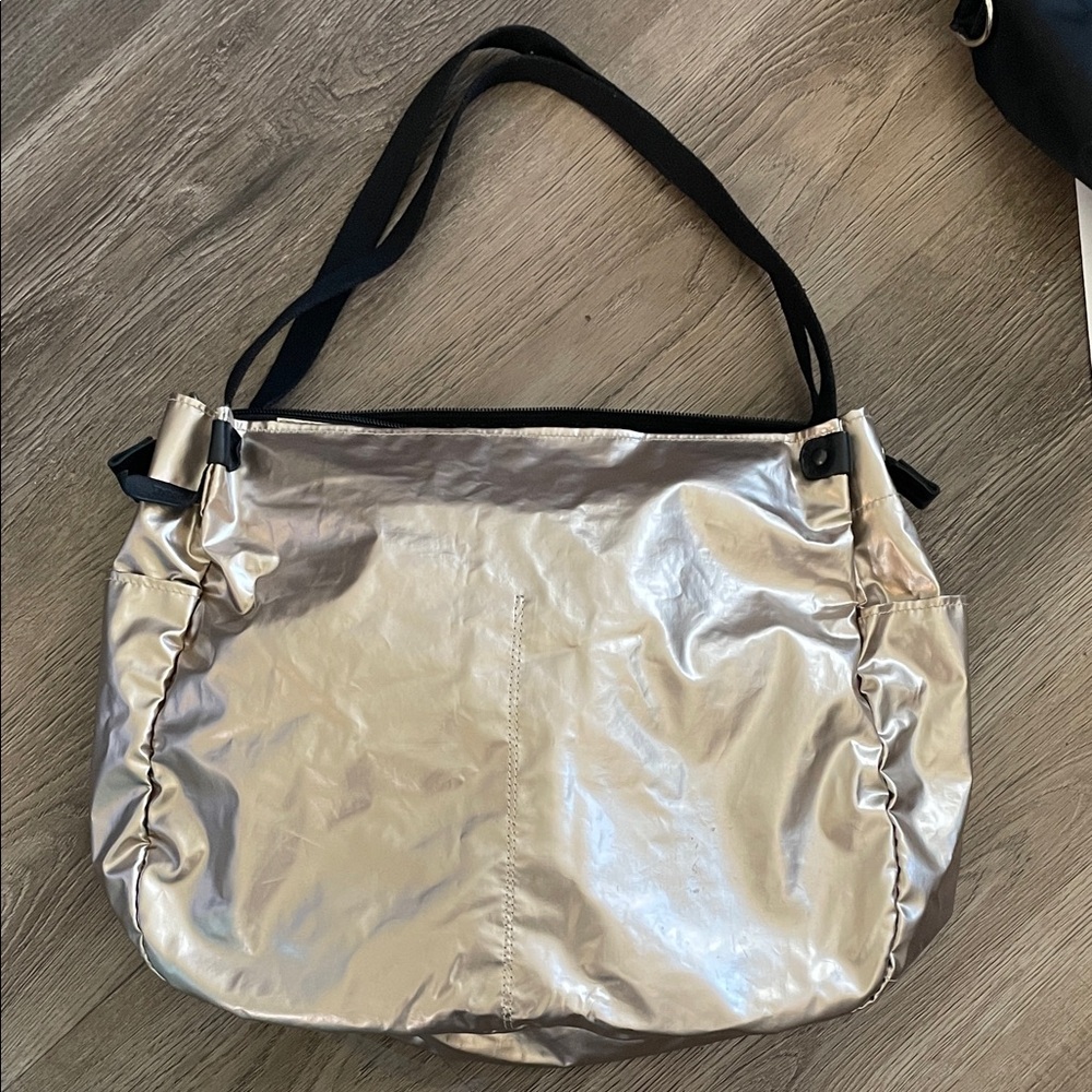 Jack Gomme Levant Tote Bag Champagne Metallic Shoulder Bag Travel Lightweight - Picture 5 of 12